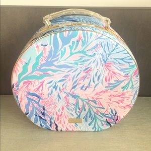 Lilly Pulitzer Colorful Hat Case!